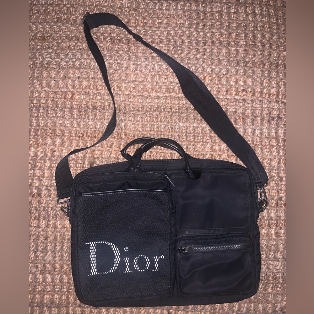 Dior men’s messenger bag.